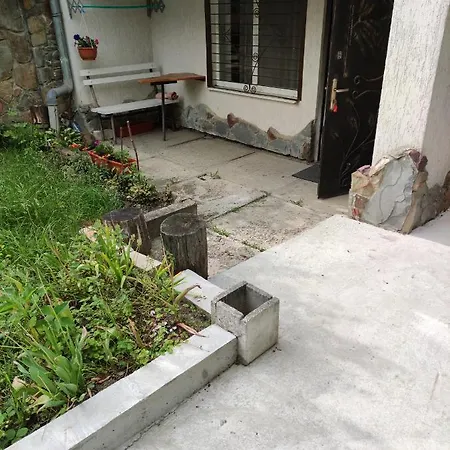 Apartment студия с отдельным входом Truskawez
